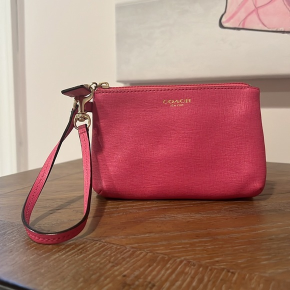 Genuine Coach Wristlet - Picture 2 of 5